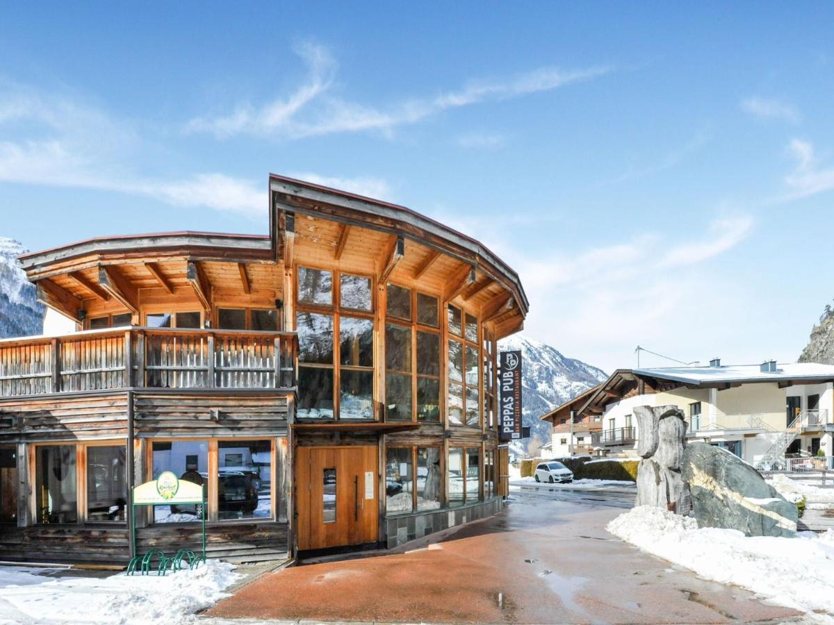 Apartment Near The Ski Area In Wagrain Langenfeld Exterior photo