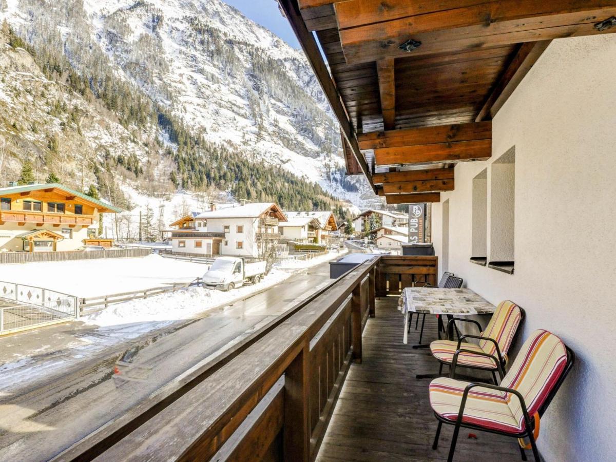 Apartment Near The Ski Area In Wagrain Langenfeld Exterior photo