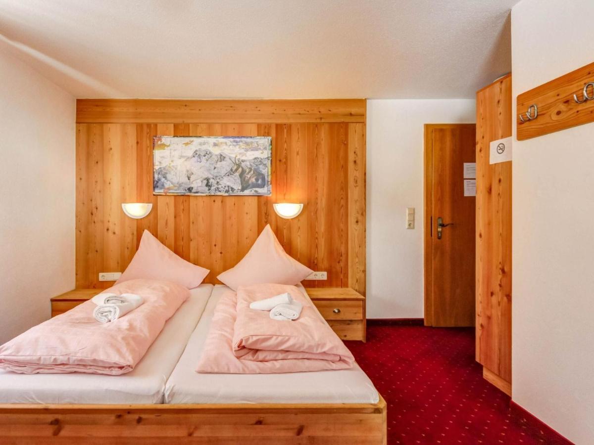 Apartment Near The Ski Area In Wagrain Langenfeld Exterior photo